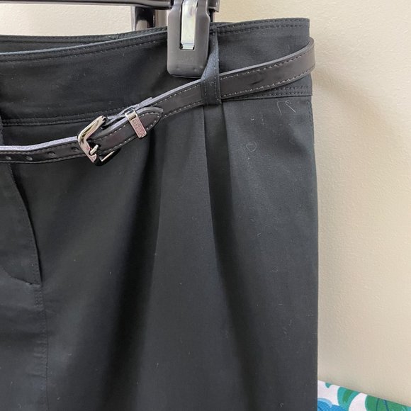 Burberry Black Pencil Skirt With Belt (10/M) - Picture 4 of 14
